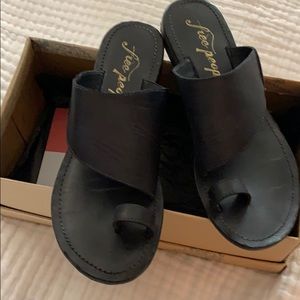 Free People black leather sandal